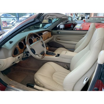 Jaguar XK  Kabriolet 1998,  4.0 benzyna, automat - Na sprzedaż za 74 900 zł - Kraków - zdjęcie 11