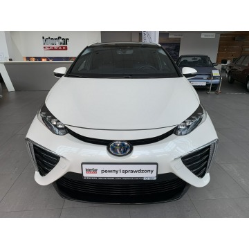 Toyota   Sedan/Limuzyna 2017 hybryda, automat - Na sprzedaż za 109 900 zł - Kraków - zdjęcie 2