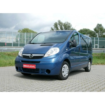 Opel Vivaro -  Vivaro 2.5 CDTI 135KM Tour -7 Osób -VAT 23% Brutto -Bardzo zadban