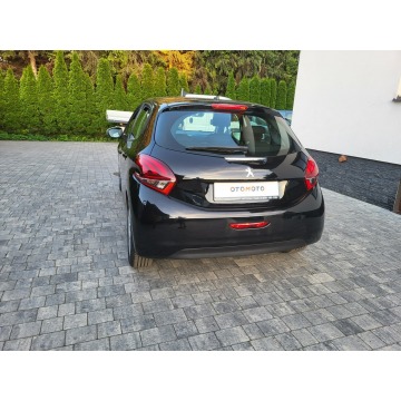 Peugeot 208  Hatchback 2019,  1.2 benzyna - Na sprzedaż za 31 900 zł - Jatutów - zdjęcie 6