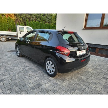 Peugeot 208  Hatchback 2019,  1.2 benzyna - Na sprzedaż za 31 900 zł - Jatutów - zdjęcie 7