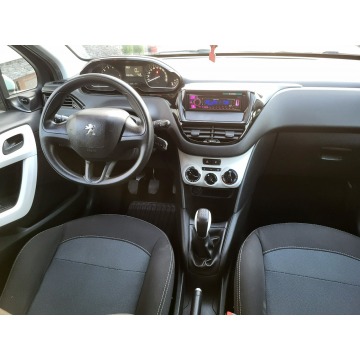 Peugeot 208  Hatchback 2019,  1.2 benzyna - Na sprzedaż za 31 900 zł - Jatutów - zdjęcie 12