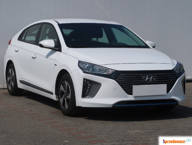 Hyundai IONIQ  Hatchback 2018,  1.6 benzyna - Na sprzedaż za 56 909 zł - Bielany Wrocławskie