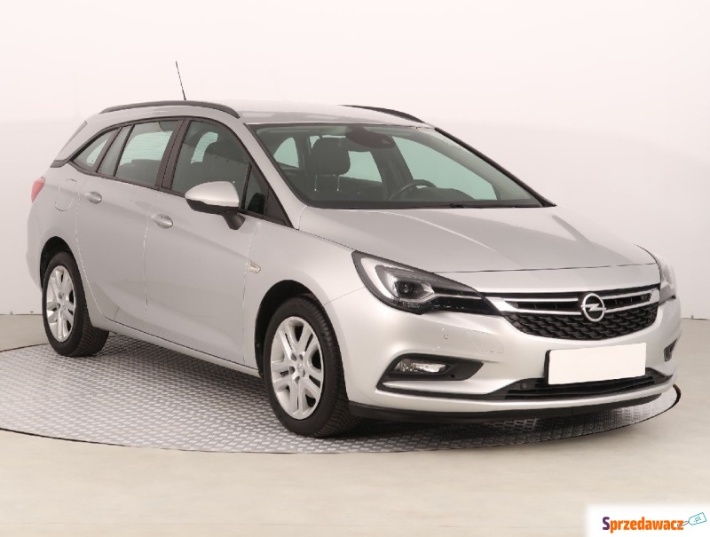 Opel Astra  Kombi 2016,  1.6 diesel - Na sprzedaż za 35 999 zł - Częstochowa
