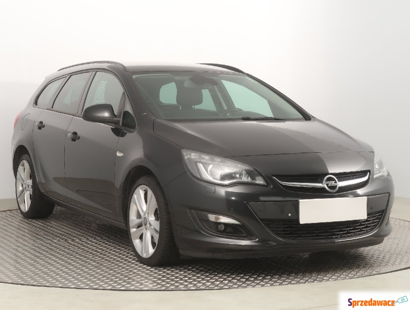 Opel Astra  Kombi 2015,  2.0 diesel - Na sprzedaż za 31 999 zł - Bielany Wrocławskie