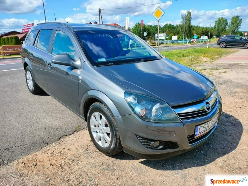 Opel Astra 2010,  1.7 diesel - Na sprzedaż za 13 900 zł - Dolna Grupa