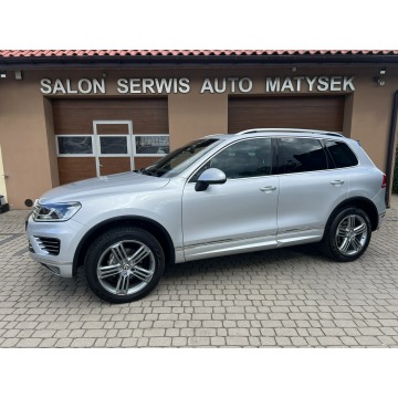 Volkswagen Touareg - 3,0 TDI 262KM  R-Line