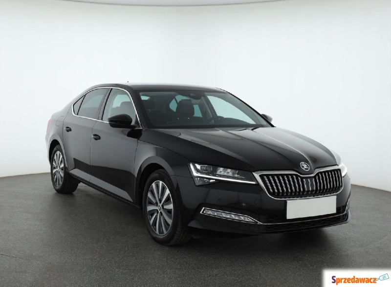 Skoda Superb  Hatchback 2021,  2.0 benzyna - Na sprzedaż za 81 300 zł - Piaseczno