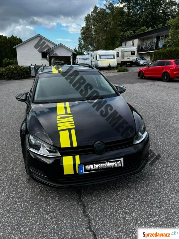 Volkswagen Golf 2015,  1.2 benzyna - Na sprzedaż za 39 800 zł - Kiczyce