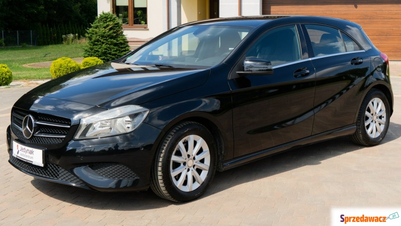 Mercedes - Benz A-klasa  Hatchback 2015,  1.6 benzyna - Na sprzedaż za 53 800 zł - Lipówki