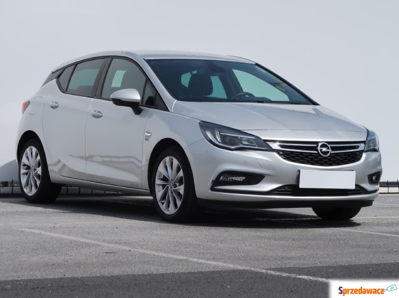 Opel Astra  Hatchback 2019,  1.4 benzyna - Na sprzedaż za 55 999 zł - Lublin