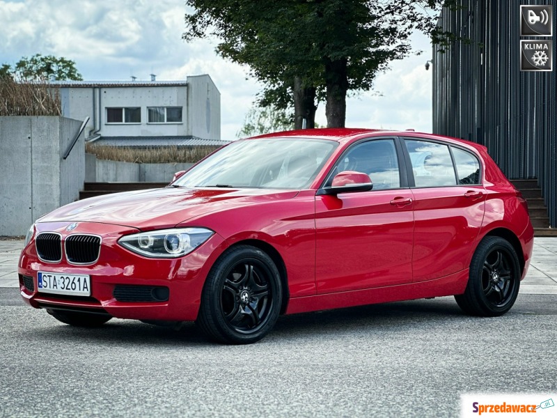BMW Seria 1  Hatchback 2012,  1.6 benzyna - Na sprzedaż za 32 800 zł - Tarnowskie Góry