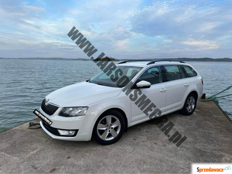 Skoda Octavia 2015,  1.6 diesel - Na sprzedaż za 27 800 zł - Kiczyce