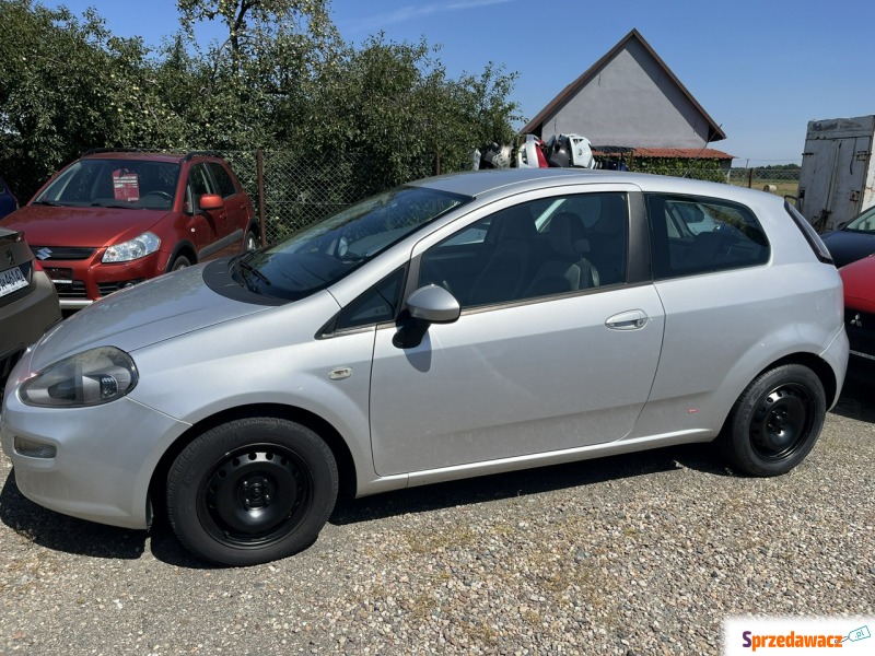 Fiat Punto  Hatchback 2012,  1.3 diesel - Na sprzedaż za 11 200 zł - Jarocin