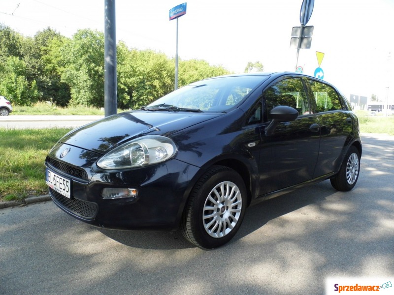 Fiat Punto 2012  Hatchback 2018,  1.3 benzyna - Na sprzedaż za 29 900 zł - Łódź