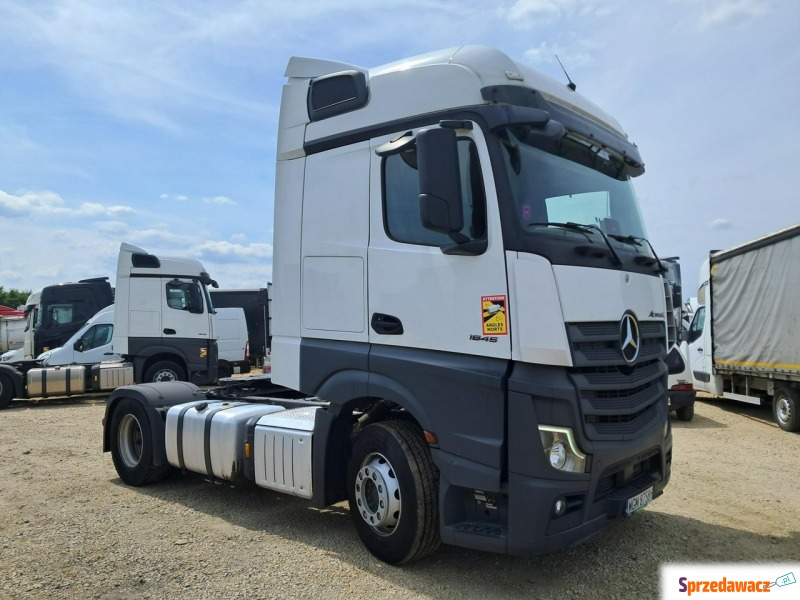 Mercedes Actros - 2022 - Ciągniki siodłowe - Komorniki