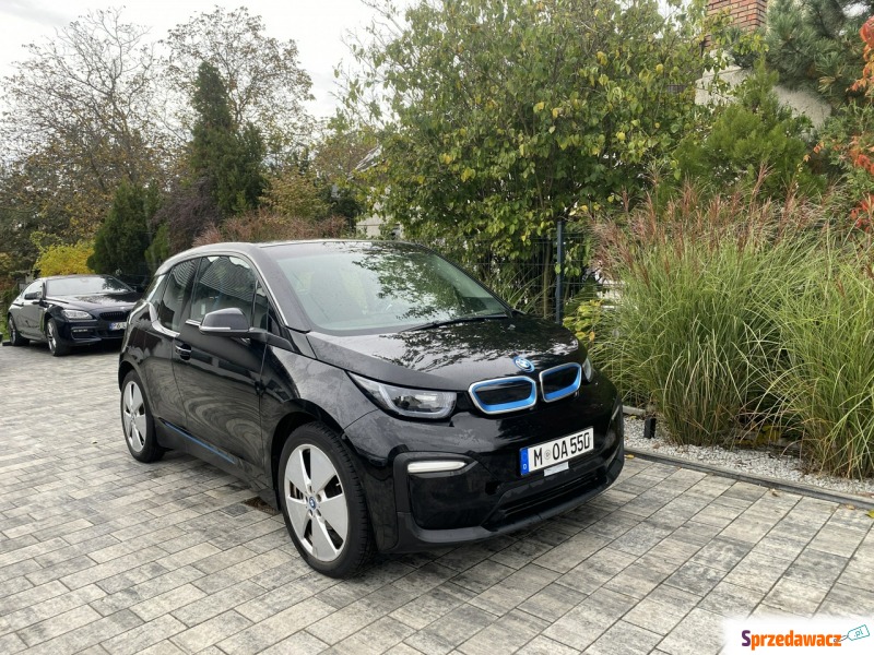 BMW i3  Hatchback 2018,  0.0 zasilanie elektryczne - Na sprzedaż za 69 000 zł - Poznań