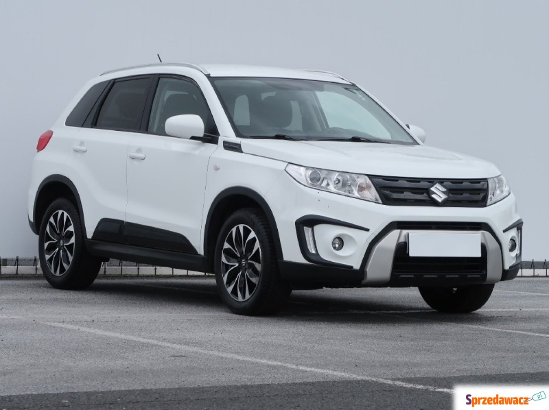Suzuki Vitara  SUV 2015,  1.6 benzyna - Na sprzedaż za 57 999 zł - Lublin