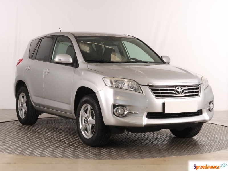 Toyota   SUV 2011,  2.0 benzyna+LPG - Na sprzedaż za 42 999 zł - Zabrze