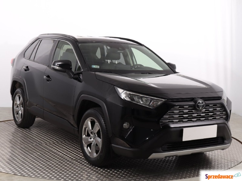 Toyota   SUV 2021,  2.0 benzyna - Na sprzedaż za 121 999 zł - Katowice