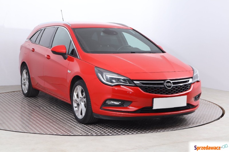 Opel Astra  Kombi 2016,  1.4 benzyna - Na sprzedaż za 49 999 zł - Bielany Wrocławskie