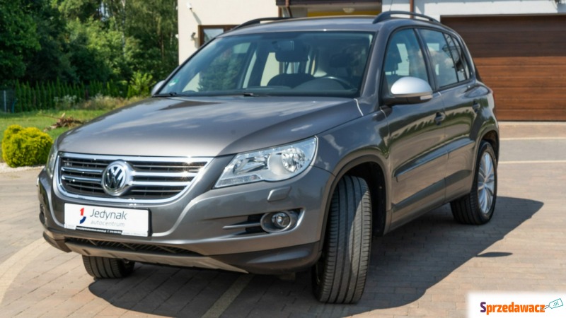 Volkswagen Tiguan  Terenowy 2009,  1.4 benzyna - Na sprzedaż za 33 800 zł - Lipówki