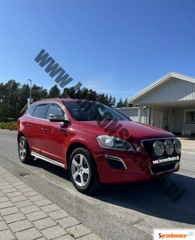 Volvo   SUV 2011,  2.0 diesel - Na sprzedaż za 48 650 zł - Kiczyce