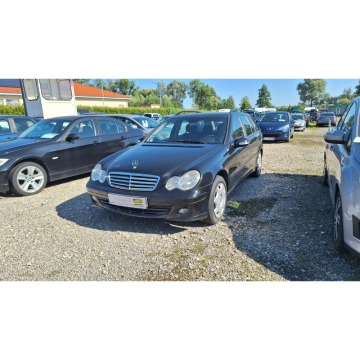 Mercedes - Benz   Kombi 2004,  1.8 benzyna - Na sprzedaż za 13 900 zł - Częstochowa - zdjęcie 2