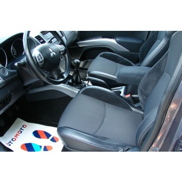 Mitsubishi Outlander  SUV 2010,  2.0 benzyna - Na sprzedaż za 29 900 zł - Piła - zdjęcie 5