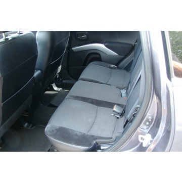 Mitsubishi Outlander  SUV 2010,  2.0 benzyna - Na sprzedaż za 29 900 zł - Piła - zdjęcie 8