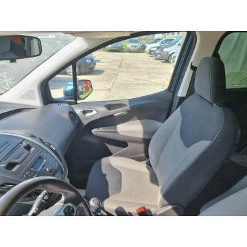 Ford Tourneo Courier  Minivan/Van 2019,  1.5 diesel - Na sprzedaż za 34 500 zł - Kraków - zdjęcie 12
