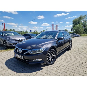 Volkswagen Passat Masaże*FullLed*AktywnyTempomat*DSG*Serwis ASO