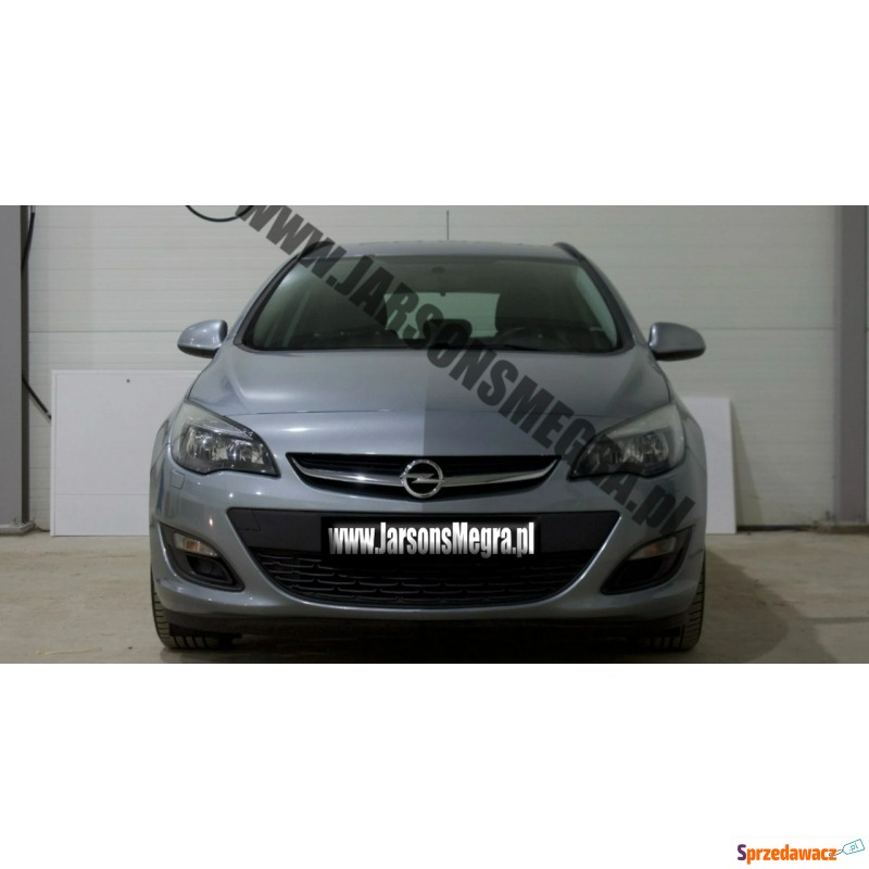 Opel Astra 2014,  1.4 benzyna - Na sprzedaż za 40 750 zł - Kiczyce