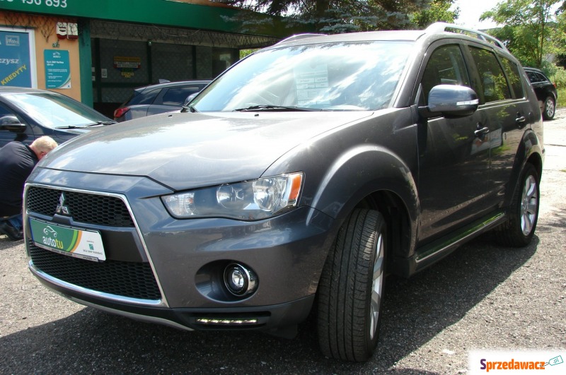 Mitsubishi Outlander  SUV 2010,  2.0 benzyna - Na sprzedaż za 34 900 zł - Piła