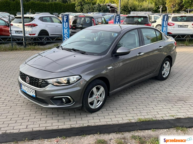 Fiat Tipo  Sedan/Limuzyna 2017,  1.3 diesel - Na sprzedaż za 38 900 zł - Czechy