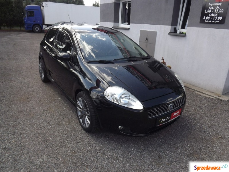 Fiat Grande Punto 1.4dm³ 95KM - Samochody osobowe - Janów Lubelski