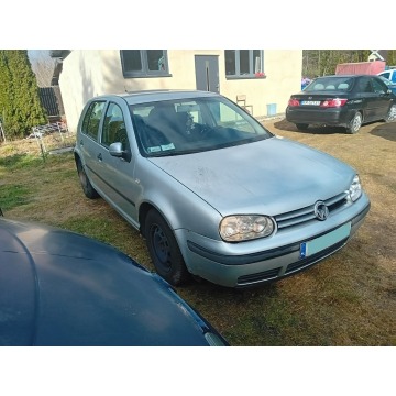 Volkswagen Golf '2003