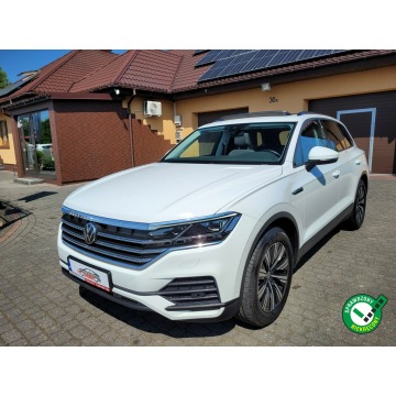 Volkswagen Touareg - 3.0 V6 TDI 4Motion Panorama Hak Salon Polska Serwis ASO Zadbany FV 23%