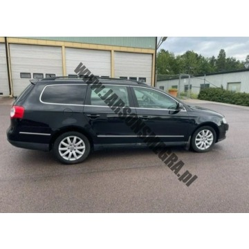 Volkswagen Passat 2006,  2.0 diesel - Na sprzedaż za 14 850 zł - Skoczów - zdjęcie 8