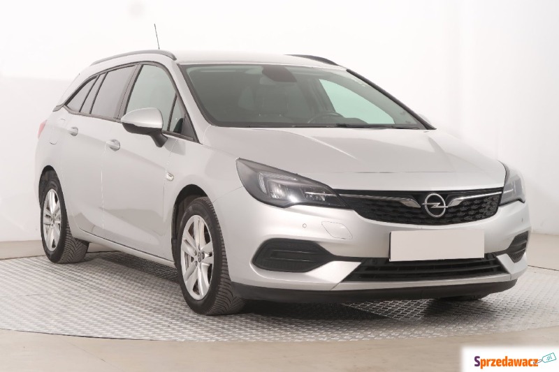 Opel Astra  Kombi 2020,  1.5 diesel - Na sprzedaż za 41 999 zł - Kędzierzyn-Koźle