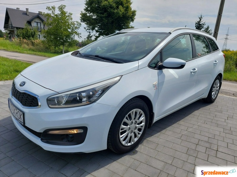 Kia Cee'd - Polski salon, bezwypadkowy - Samochody osobowe - Liszki