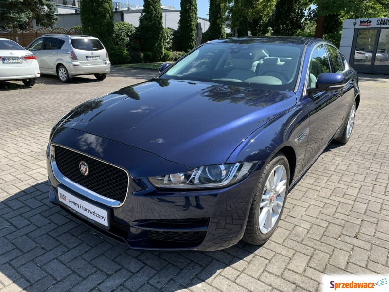 Jaguar XE 2.0d 180 KM - Samochody osobowe - Kraków