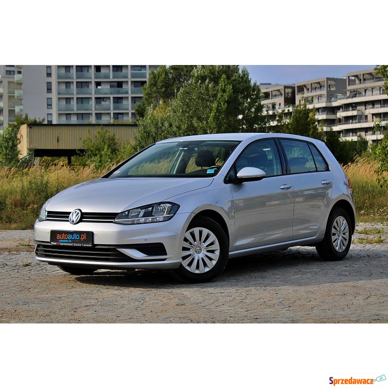 Volkswagen Golf  Hatchback 2018,  1.0 benzyna - Na sprzedaż za 52 900 zł - Warszawa