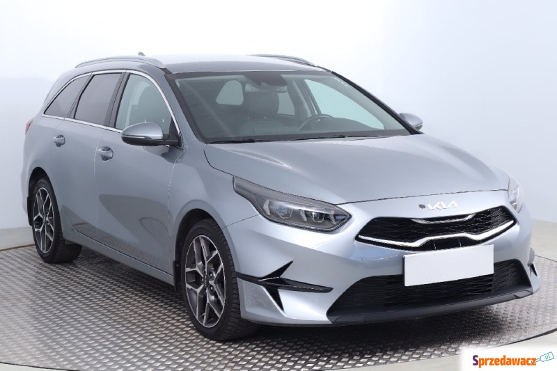 Kia Ceed  Kombi 2022,  1.5 benzyna - Na sprzedaż za 86 999 zł - Bielany Wrocławskie