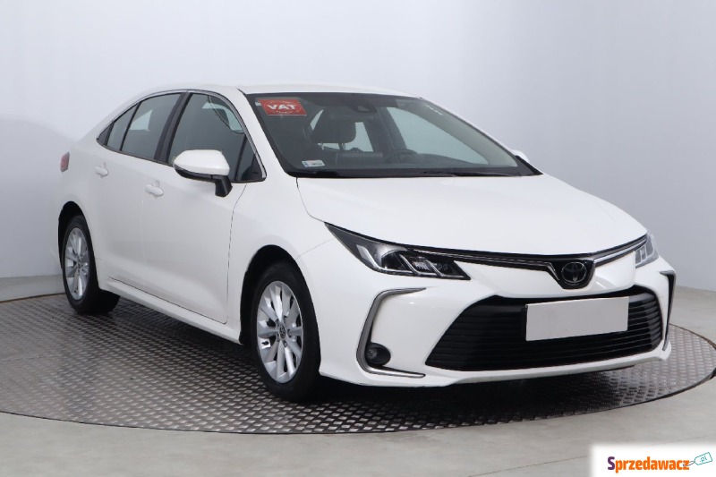 Toyota Corolla  Liftback 2022,  1.5 benzyna - Na sprzedaż za 69 999 zł - Bielany Wrocławskie