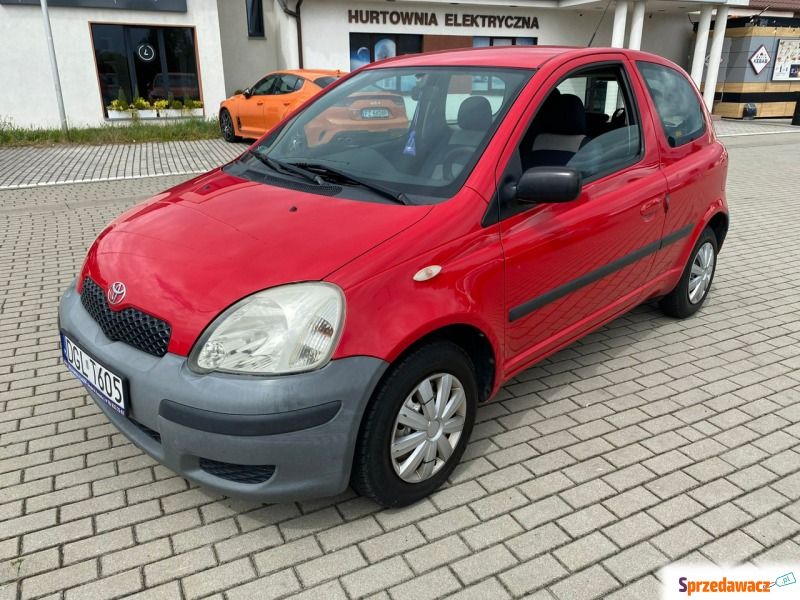 Toyota Yaris  Hatchback 2003,  1.0 benzyna - Na sprzedaż za 7 500,00 zł - Głogów