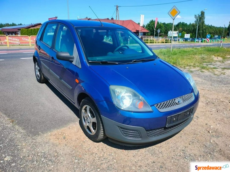 Ford Fiesta  Hatchback 2006,  1.3 benzyna - Na sprzedaż za 7 900,00 zł - Dolna Grupa