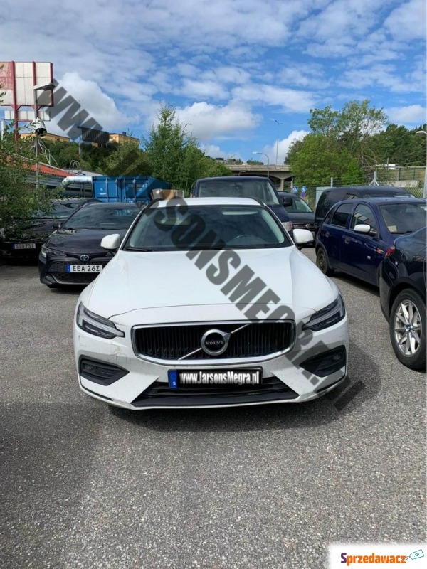 Volvo V60 2019,  2.0 diesel - Na sprzedaż za 48 850 zł - Kiczyce