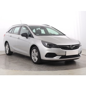 Opel Astra 1.2 Turbo (130KM), 2021