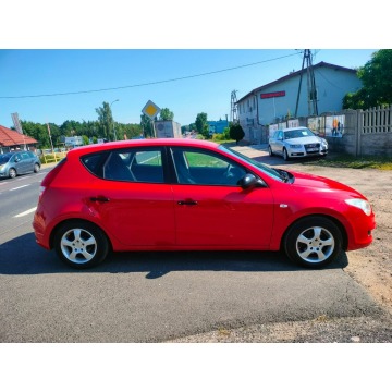 Hyundai i30  Hatchback 2007,  1.4 benzyna - Na sprzedaż za 13 900 zł - Dolna Grupa - zdjęcie 5